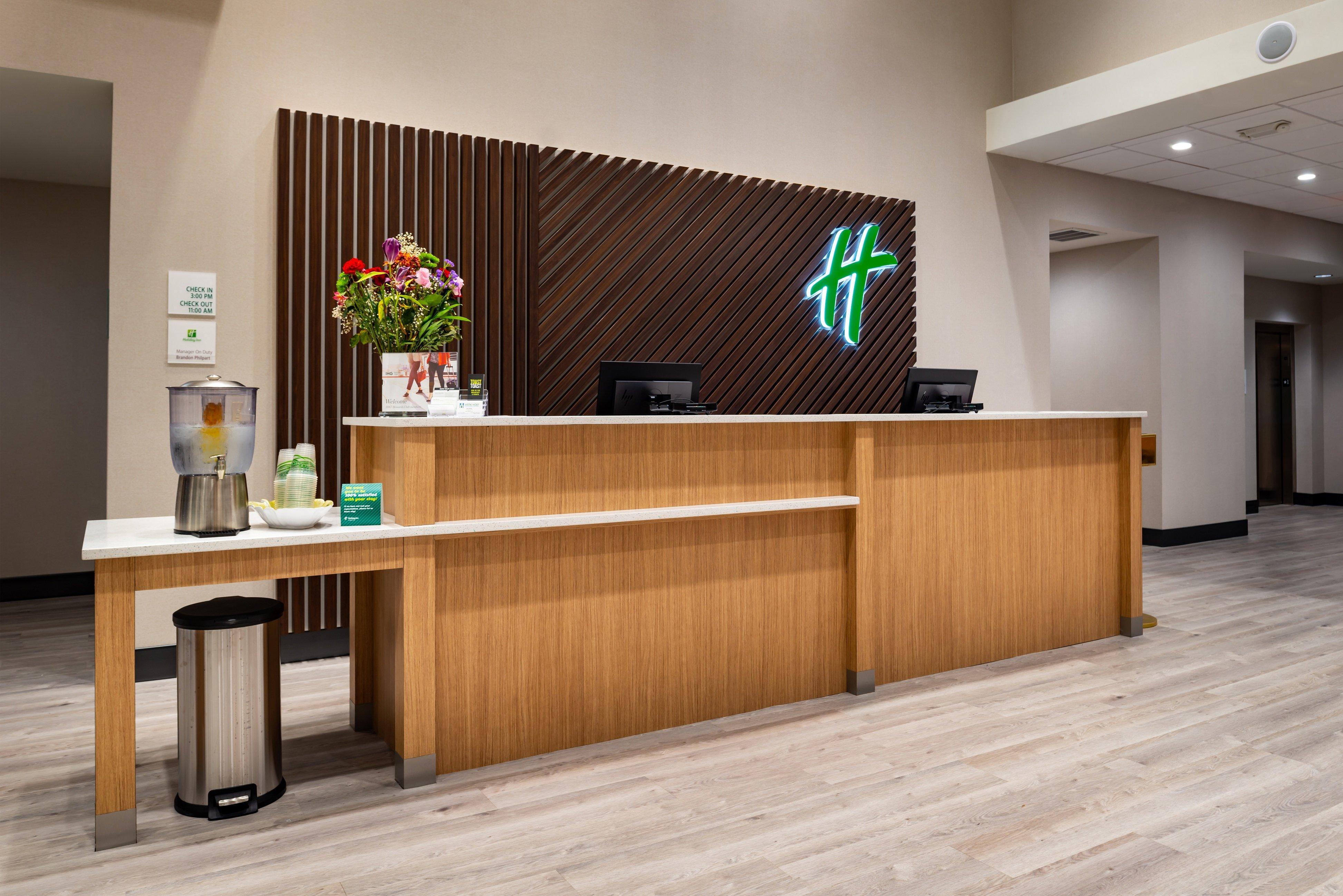 Holiday Inn & Suites Orlando - International Dr S, An Ihg Hotel Williamsburg Bagian luar foto